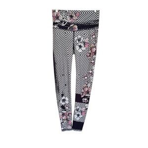 Niyama Sol Cherry Blossom Barefoot Black Gray Yoga Active Leggings size L